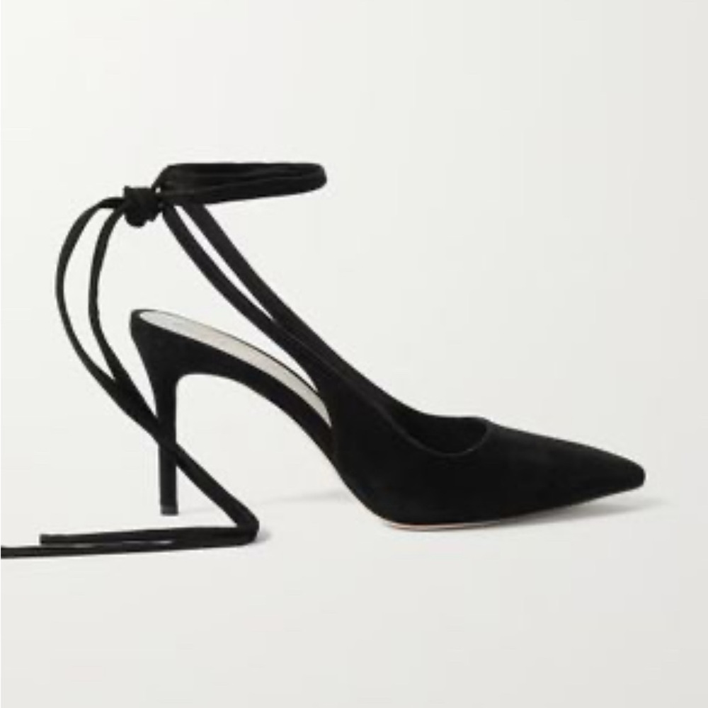 Porte & Paire Black Suede Pumps with Straps